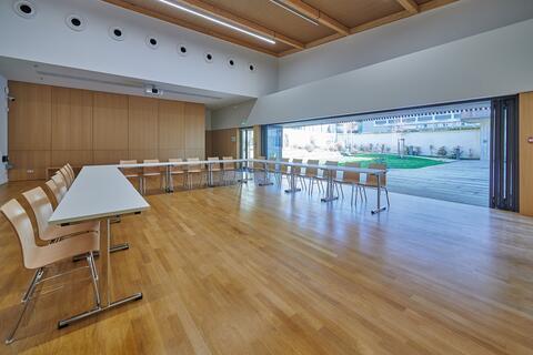 Auditorium CAP mode réunion Auditorium Cité vide installé en mode réunion